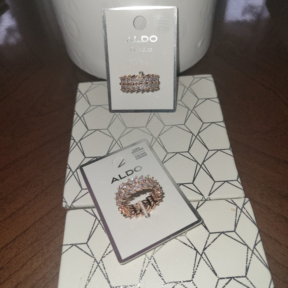 STUNNING ROSEGOLD 14KT PLATED CZ RINGS Size 8